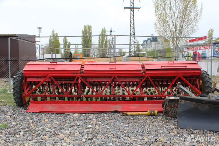 Сеялка Белинсксельмаш СЗ-5,4, 1992