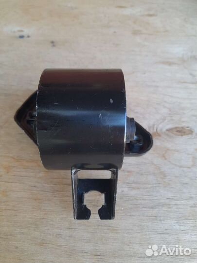 Подушка двигателя hyundai accent