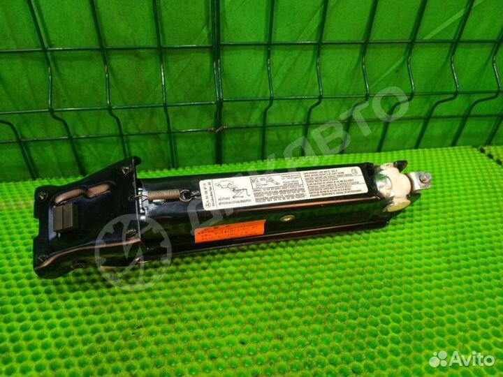 Домкрат Mercedes-Benz C W203