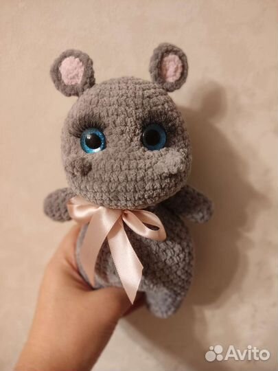 Два бегемотика