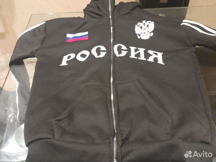 Толстовка на молнии