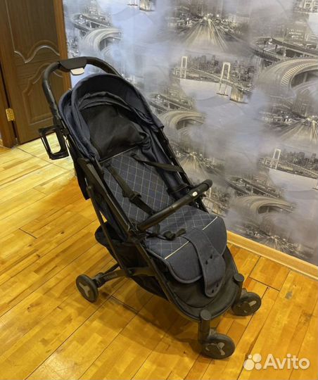 Прогулочная коляска yoya plus