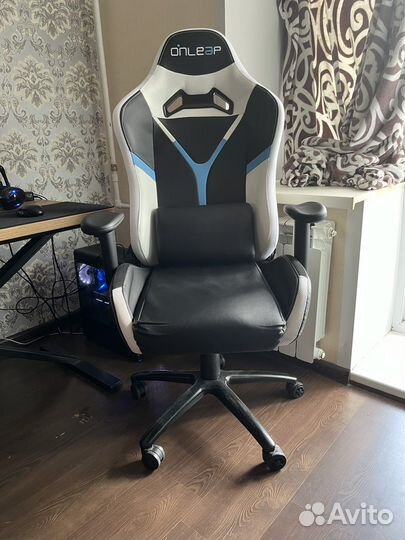 Игровое кресло компьютерное
