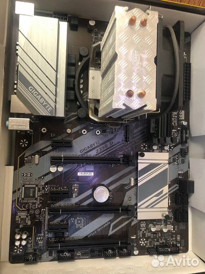 Материнская плата с процессором gigabyte z390d