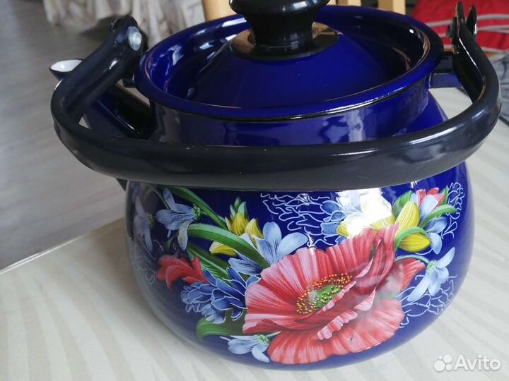 Чайник эмалированный 3л. новый