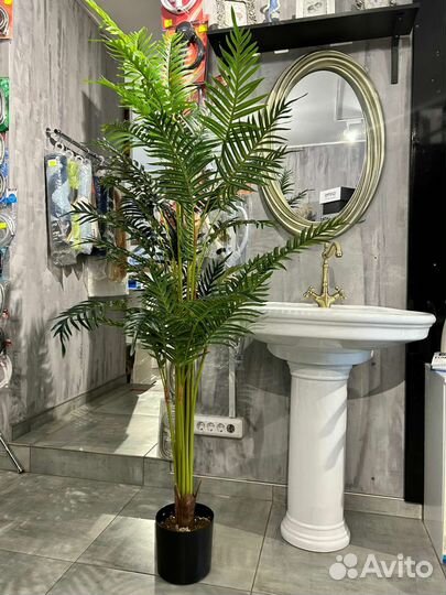 Искусственная пальма