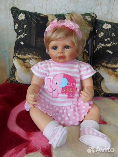 Коллекционная кукла