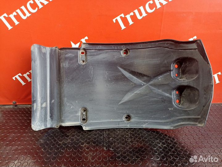 Крыло переднее верхняя часть Renault T