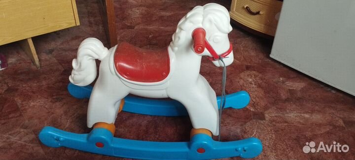 Качалка лошадь
