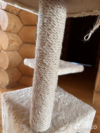 Домик для кошки с когтеточкой бу