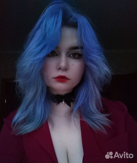 Мастер маникюра и наращивания ногтей