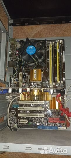 Материнская плата 775