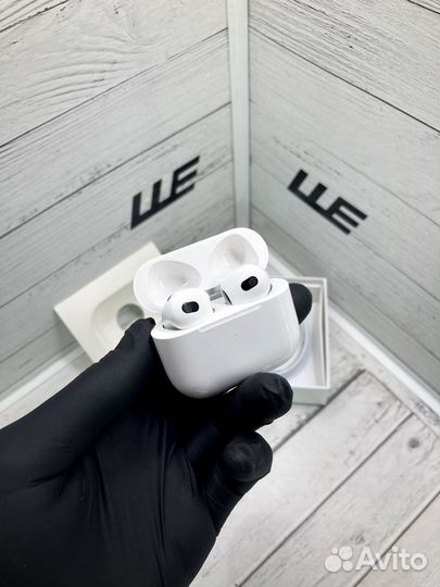 Наушники Apple AirPods 3 + Чехол в подарок