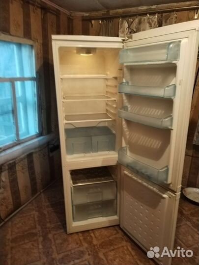 Холодильник