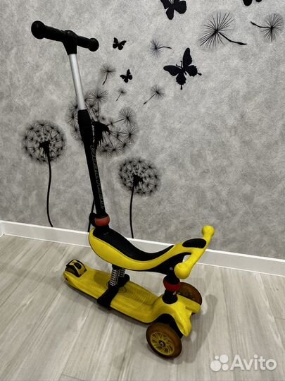 Детский самокат 3 х колесный Б/У