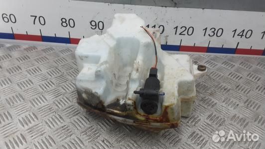 Бачок омывателя land rover discovery 4 (PEA01NL01)