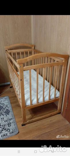 Детская кроватка