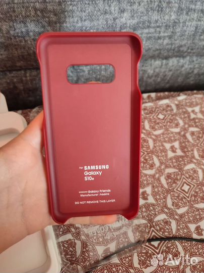 Чехол на samsung galaxy friends smart cover