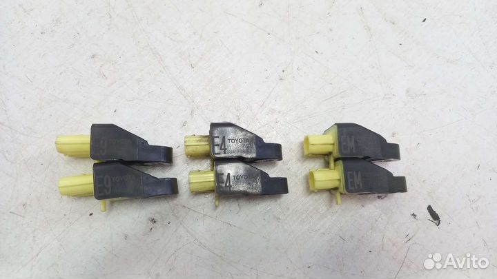 Датчик удара Toyota Camry XV50