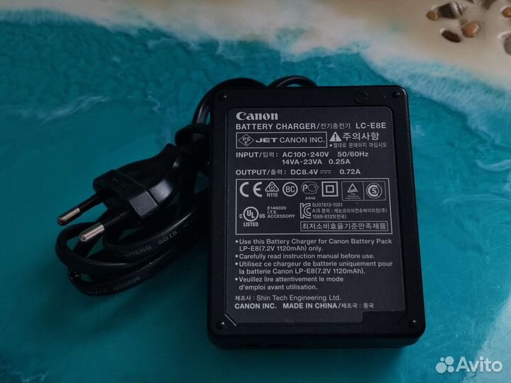 Зеркальный фотоаппарат canon 600d