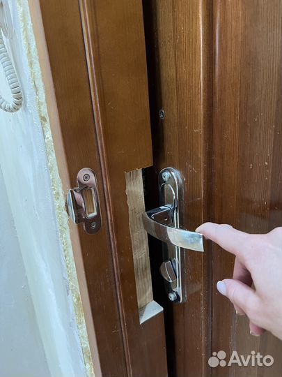 Дверь межкомнатная массив