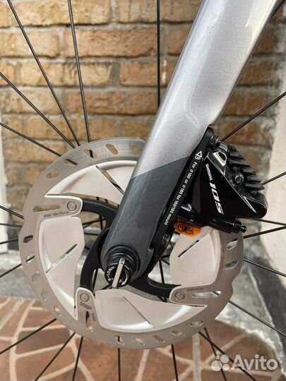 Шоссейный велосипед BH RS1 3.0