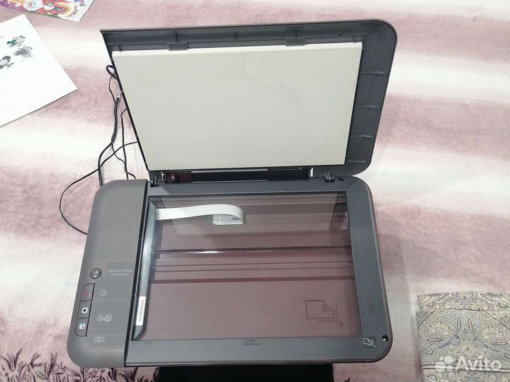 Принтер hp deskjet 1050A струйный цветной