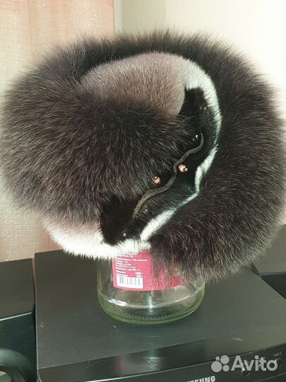 Шапка норковая женская с отделкой из песца