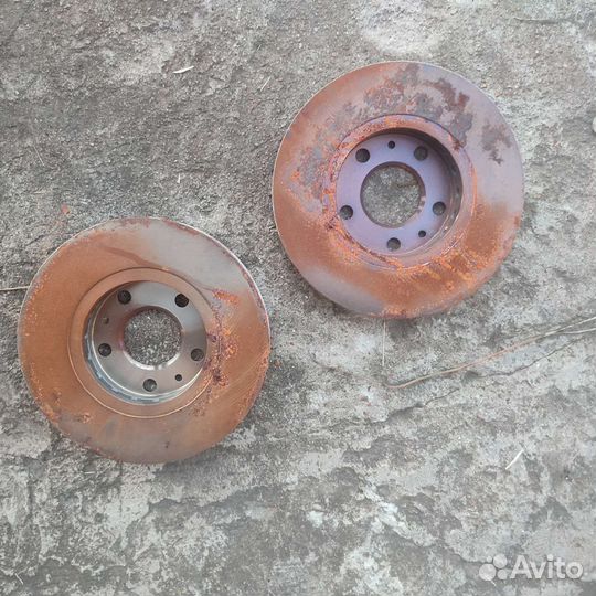 Оригинальные Тормозные диски Рено дастер новые