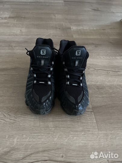 Кроссовки nike shox