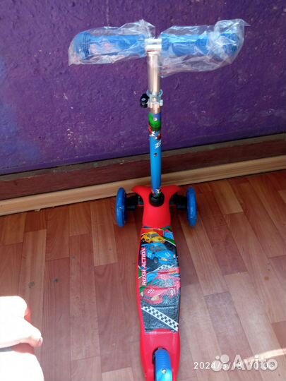 Самокат детский трехколесный, новый