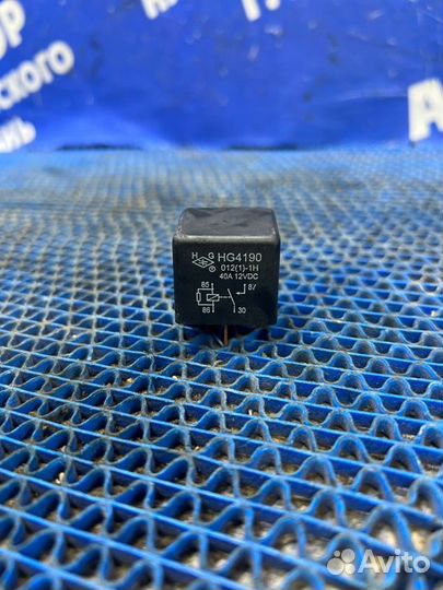 Реле Suzuki Grand Vitara внедорожник 1999