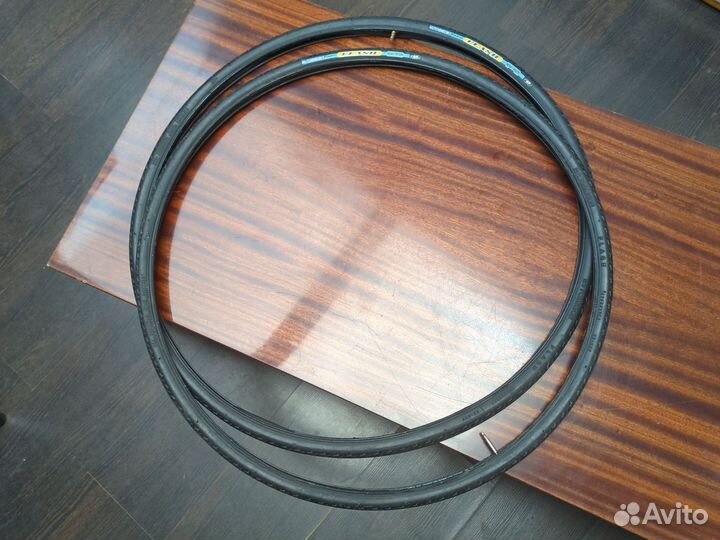 Велопокрышки 700х23 (23-622) Hutchinson Flash