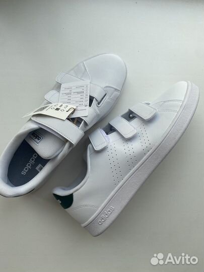 Кроссовки adidas