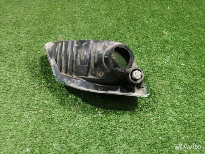 Повторитель поворота передний левый Nissan Micra