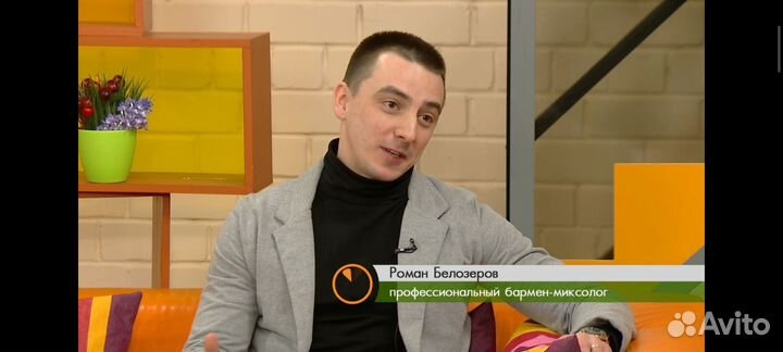 Бармен шоу, выездной бар, пирамида из бокалов