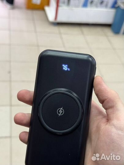 Повербанк новый