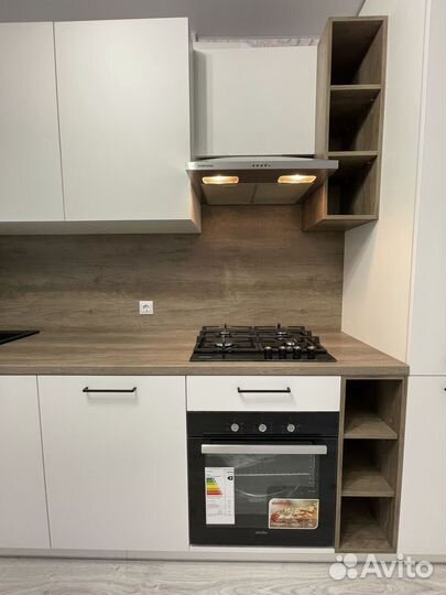 Кухонный гарнитур угловой. Кухня