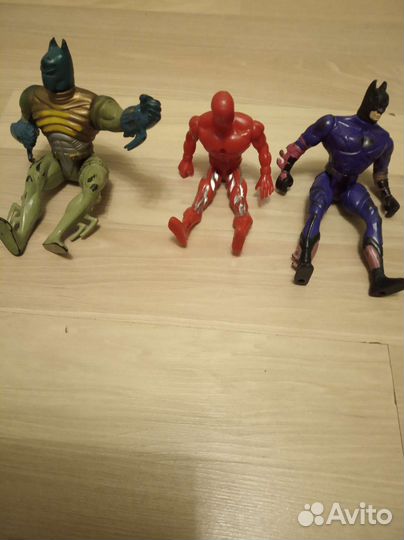 Фигурки супер героев