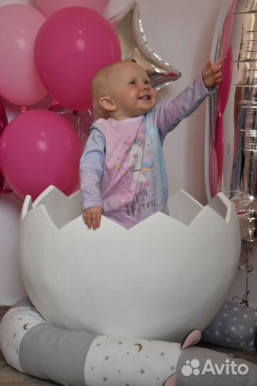 Яйцо для фотоссесии ребенка