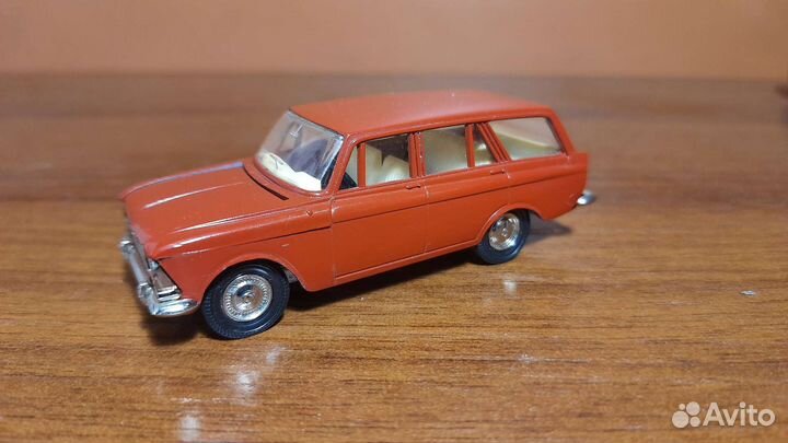 Модель автомобиля москвич 427 1:43