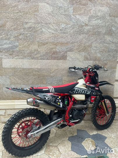 Мотоцикл Эндуро