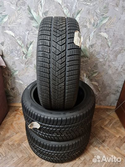 Pirelli Scorpion Winter 275/45 R20 и 305/40 R20 112V