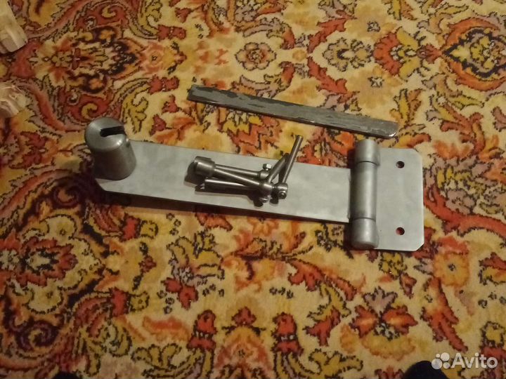 Гаражным замок