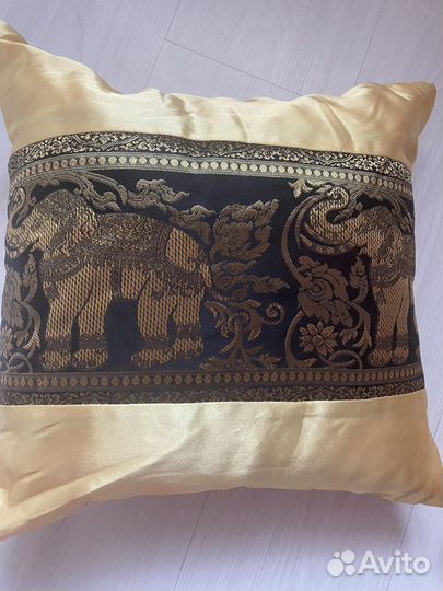 Декоративные подушки новые