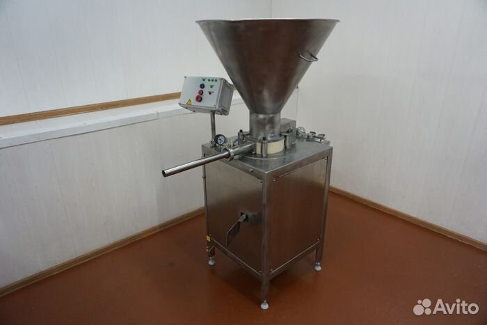 Шприц вакуумный с перекрутчиком