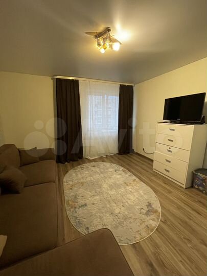 2-к. квартира, 69,6 м², 5/13 эт.