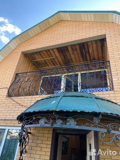 Продам Кованные ограждения балкона бу