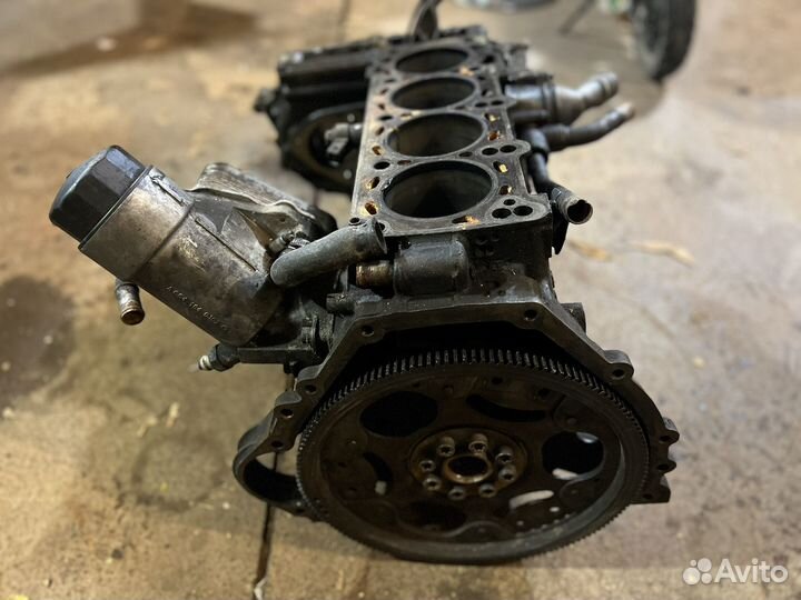 Блок двигателя D20DT