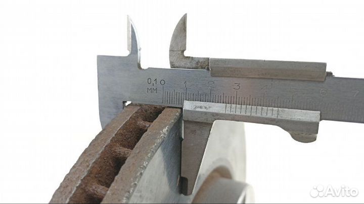 Тормозной диск передний Mitsubishi Outlander CU4W